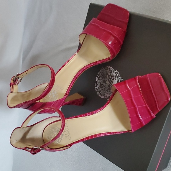 Vince Camuto Sandle 4" heel Pink Size 11 - Picture 3 of 8
